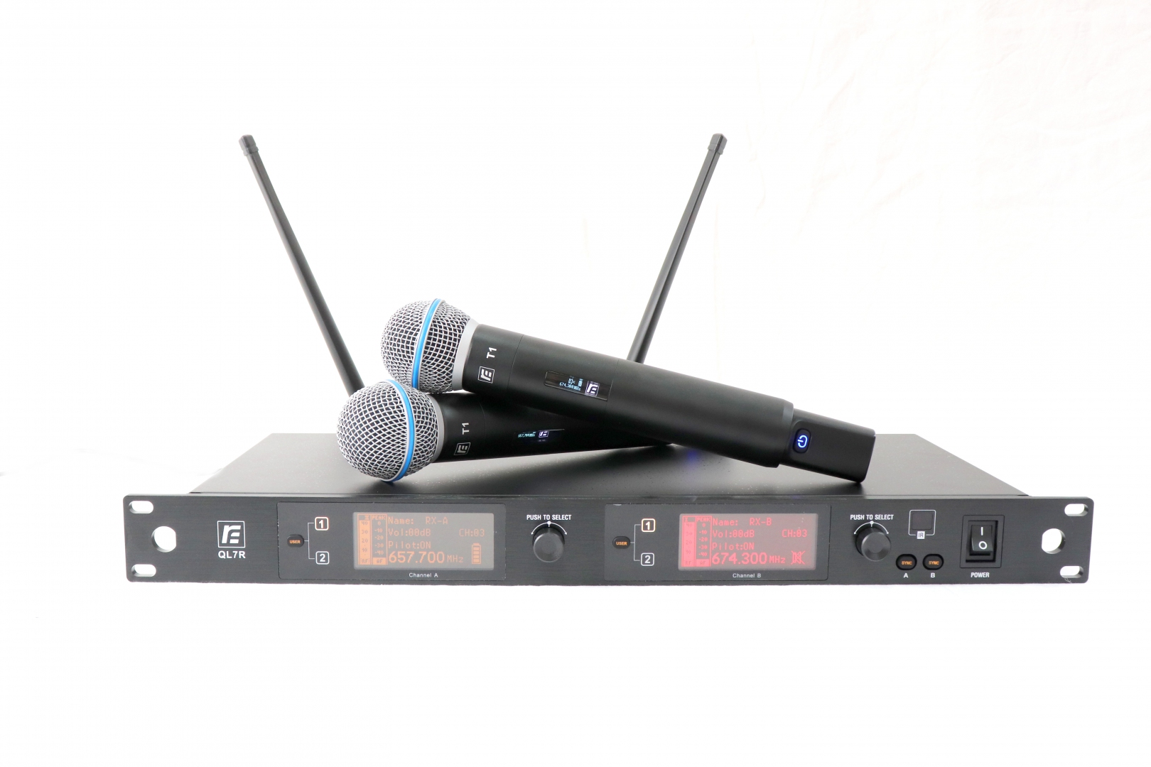 RFIntell QL7R/T1-A 651,800-683,400 МГц 2-канальная радиосистема с 2-мя ручными микрофонами в Нязепетровске